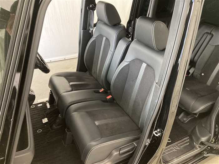 2021 Honda N BOX 6BA-JF3 (UW-6981ac3328c02)[14]