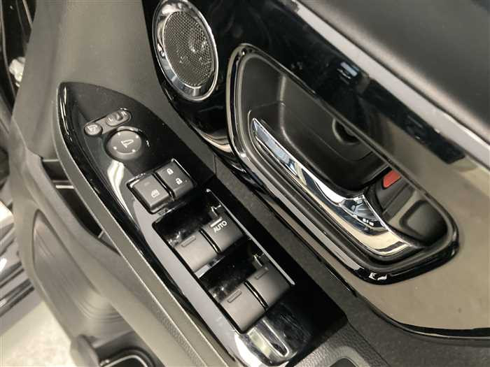 2021 Honda N BOX 6BA-JF3 (UW-6981ac3328c02)[19]