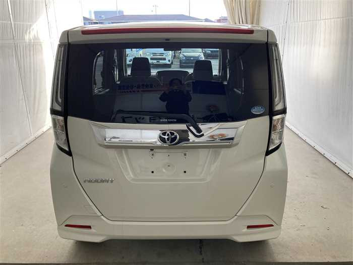 2021 Toyota Roomy 4BA-M900A (UW-6981ac343f29d)[5]