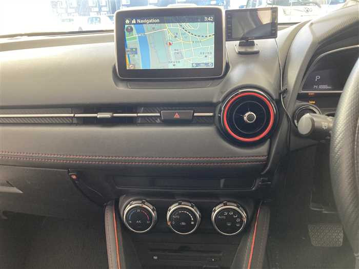 2015 Mazda Demio LDA-DJ5FS (UW-6981ac35e352a)[18]