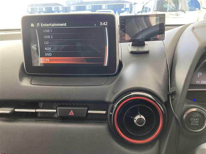 2015 Mazda Demio LDA-DJ5FS (UW-6981ac35e352a)[20]