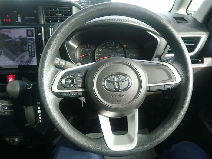 2021 Toyota Roomy M900A (UW-6981ac36574a0)[19]