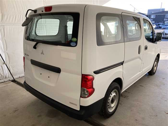 2018 Mitsubishi Delica Van DBF-VM20 (UW-6981ac3778d2b)[1]