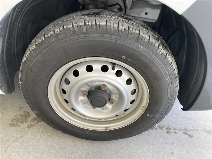 2018 Mitsubishi Delica Van DBF-VM20 (UW-6981ac3778d2b)[7]