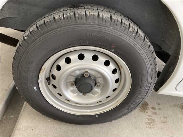 2018 Mitsubishi Delica Van DBF-VM20 (UW-6981ac3778d2b)[8]