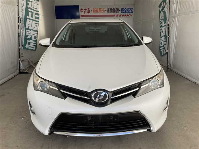 2013 Toyota Auris DBA-NZE181H (UW-6981ac37f15c4)[4]
