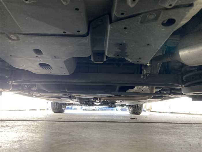 2013 Toyota Auris DBA-NZE181H (UW-6981ac37f15c4)[6]