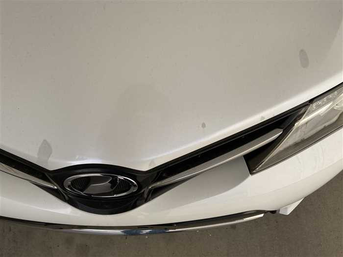 2013 Toyota Auris DBA-NZE181H (UW-6981ac37f15c4)[9]