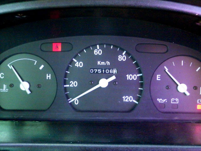 1996 Suzuki Carry Truck DC51T (UW-698d828e7ecff)[12]