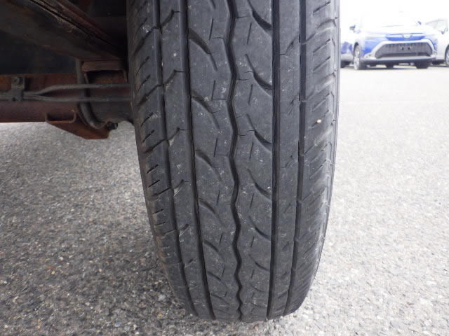 2000 Suzuki Carry Truck DA52T (UW-6996c586a1c3c)[29]