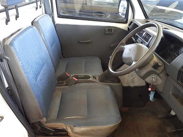 1999 Mitsubishi Minicab Truck U62T (UW-69859c54ba60d)[5]