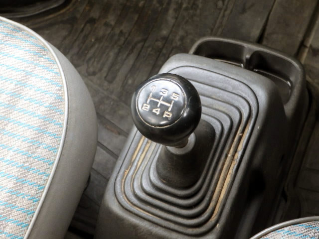 2000 Honda Acty Truck HA7 (UW-698d8d25e84e6)[13]