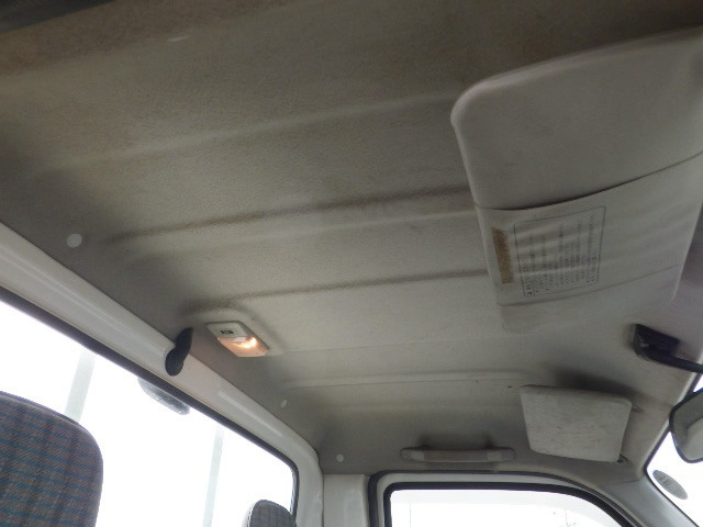 2000 Honda Acty Truck HA7 (UW-698d8d25e84e6)[16]