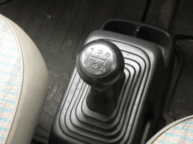 2001 Honda Acty Truck HA7 (UW-699fba2d96dac)[13]