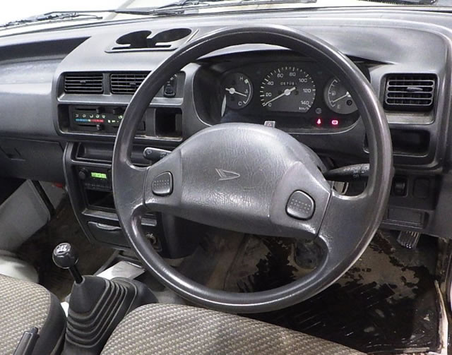 2000 Daihatsu Hijet Truck S210P (UW-698af3e8aaebf)[4]