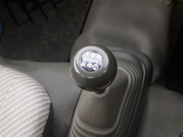 1994 Daihatsu Hijet Truck S110P (UW-69afec01dea3d)[13]