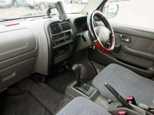 2001 Suzuki Every Wagon DA52W (UW-69a6a12e3ba9f)[9]