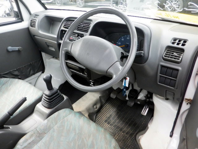 2001 Suzuki Carry Truck DA52T (UW-69a8ff4b24c54)[10]