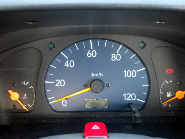 2001 Suzuki Carry Truck DA52T (UW-69a8ff4b24c54)[12]