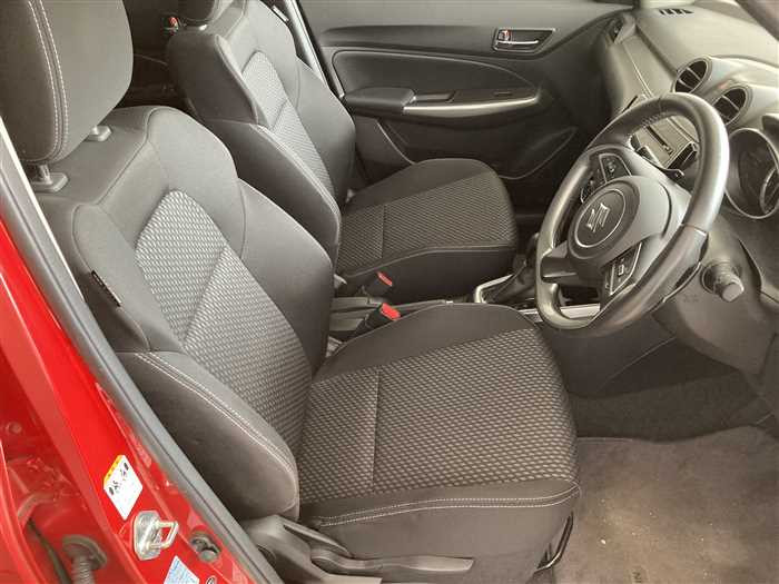 2017 Suzuki Swift DAA-ZC53S (UW-69a693f2cdbe5)[9]