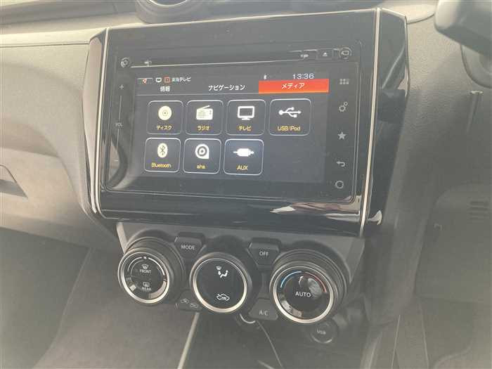 2017 Suzuki Swift DAA-ZC53S (UW-69a693f2cdbe5)[19]