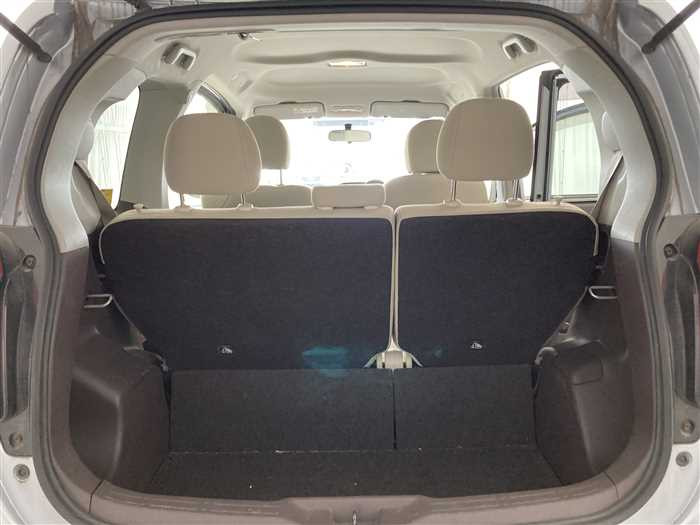 2013 Toyota Porte DBA-NCP141 (UW-69ad0025e1e97)[11]