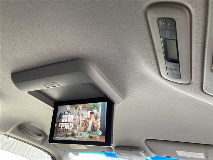 2015 Nissan Serena DBA-FNC26 (UW-69ad002517547)[24]