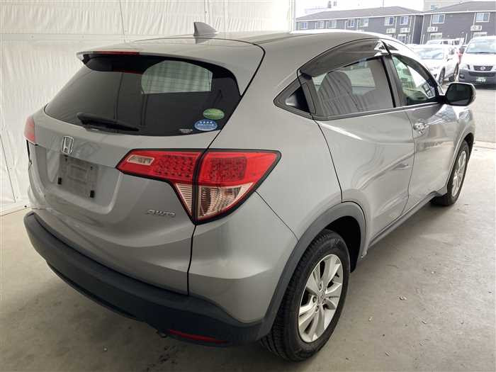 2017 Honda VEZEL DBA-RU2 (UW-69a693f408761)[1]