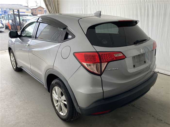 2017 Honda VEZEL DBA-RU2 (UW-69a693f408761)[3]