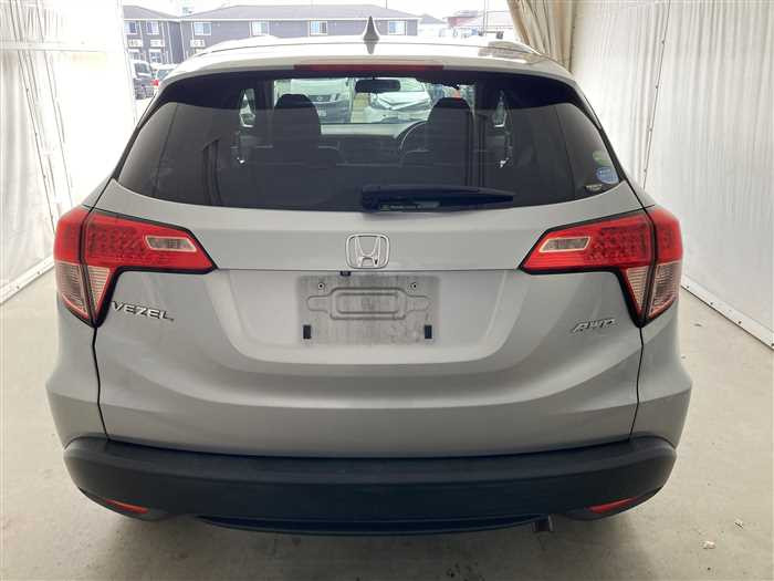 2017 Honda VEZEL DBA-RU2 (UW-69a693f408761)[5]