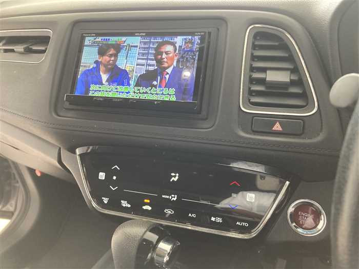 2017 Honda VEZEL DBA-RU2 (UW-69a693f408761)[20]