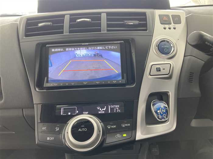 2013 Toyota Prius alpha DAA-ZVW41W (UW-69ad002687824)[20]