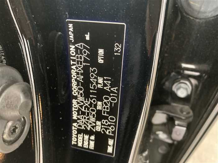 2017 Toyota Prius DAA-ZVW50 (UW-69ad00275fa46)[26]