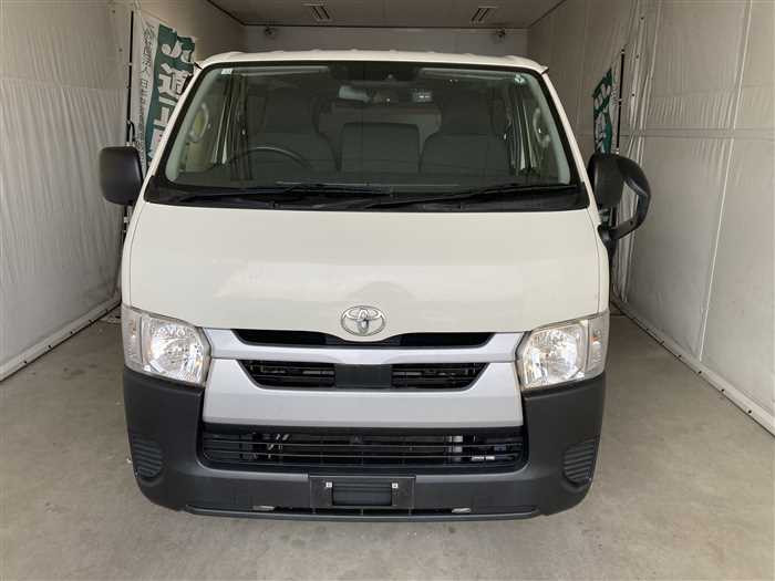 2020 Toyota Hiace Van 3BF-TRH200V (UW-69ad00279055a)[4]