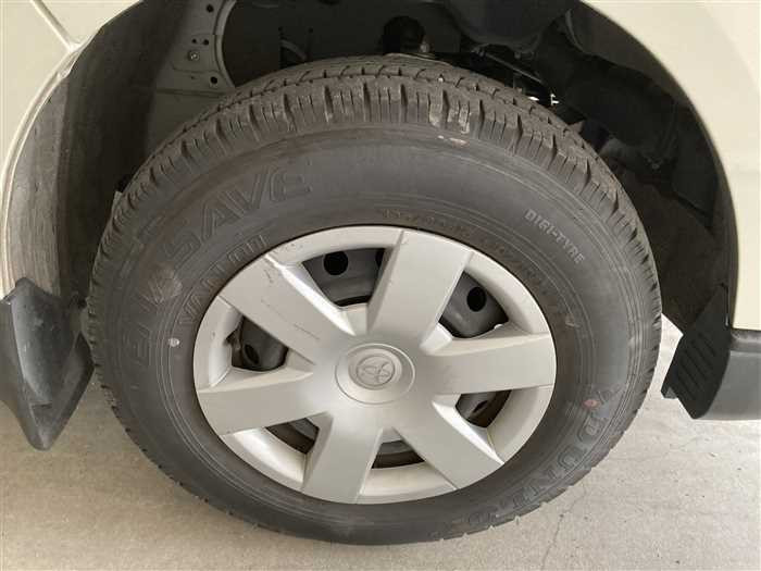 2020 Toyota Hiace Van 3BF-TRH200V (UW-69ad00279055a)[7]