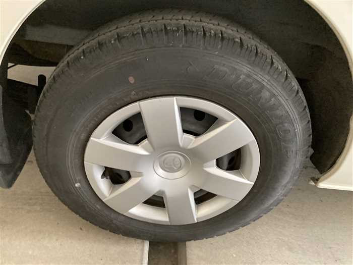 2020 Toyota Hiace Van 3BF-TRH200V (UW-69ad00279055a)[8]