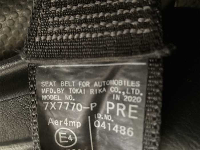 2020 Toyota Hiace Van 3BF-TRH200V (UW-69ad00279055a)[21]