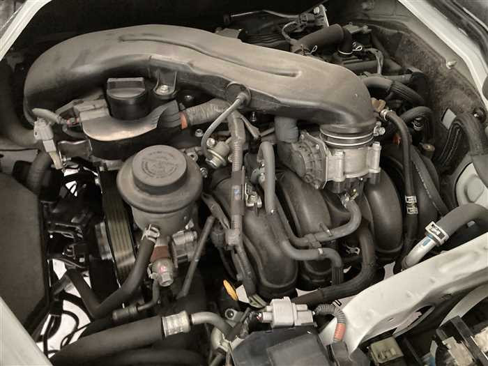 2020 Toyota Hiace Van 3BF-TRH200V (UW-69ad00279055a)[23]