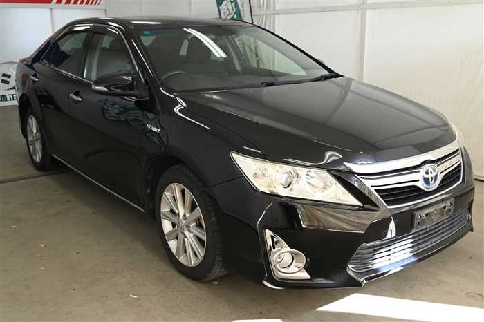 2013 Toyota Camry Hybrid DAA -AVV50 (UW-69ad0028d8c9f)[2]