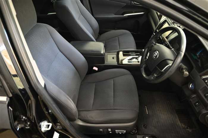 2013 Toyota Camry Hybrid DAA -AVV50 (UW-69ad0028d8c9f)[10]