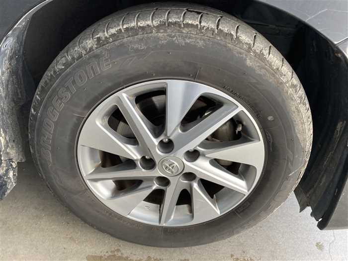 2013 Toyota Alphard Hybrid DAA-ATH20W (UW-69ad002a3f77b)[7]