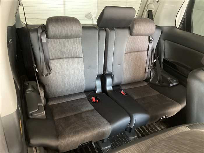 2013 Toyota Alphard Hybrid DAA-ATH20W (UW-69ad002a3f77b)[11]