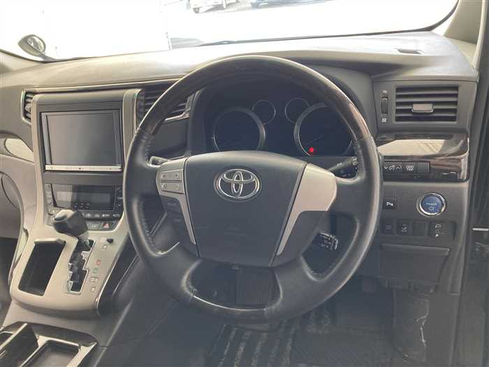 2013 Toyota Alphard Hybrid DAA-ATH20W (UW-69ad002a3f77b)[20]