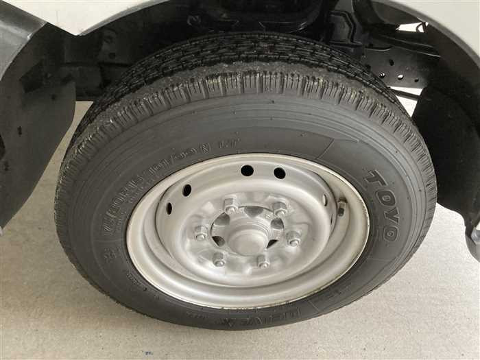 2011 Nissan Atlas PKG-SZ2F24 (UW-69ad002a73828)[9]