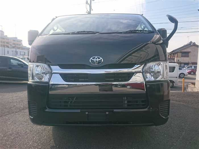 2022 Toyota Hiace Van GDH201V (UW-69ad003aecc73)[5]