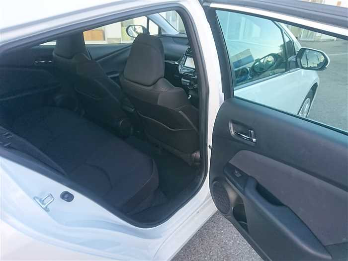 2022 Toyota Prius ZVW51 (UW-69ad003bca8fa)[10]