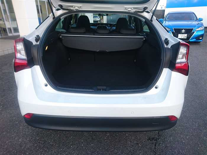 2022 Toyota Prius ZVW51 (UW-69ad003bca8fa)[13]