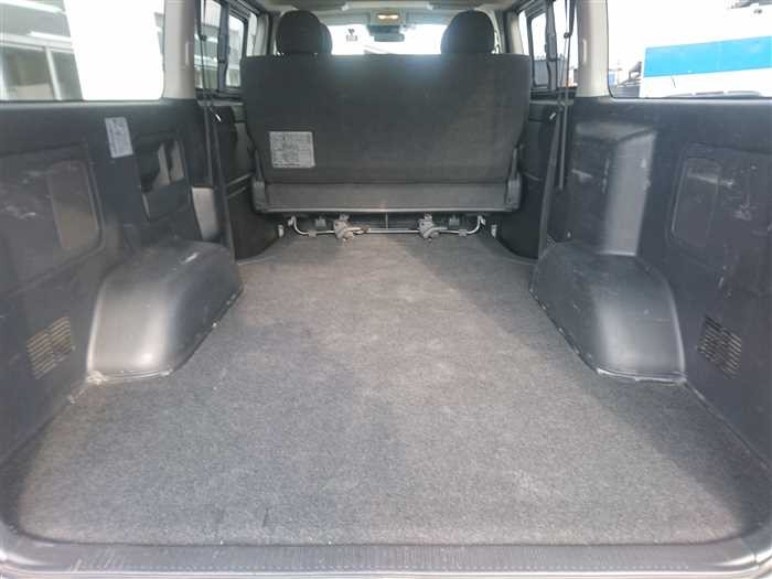 2020 Toyota Hiace Van GDH201V (UW-69ad004214e83)[15]