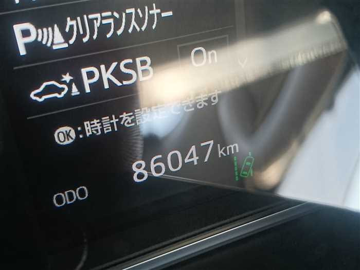 2020 Toyota Hiace Van GDH201V (UW-69ad004214e83)[27]