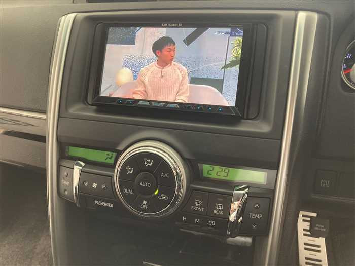 2013 Toyota Mark X DBA-GRX130 (UW-69ad000043e8e)[23]